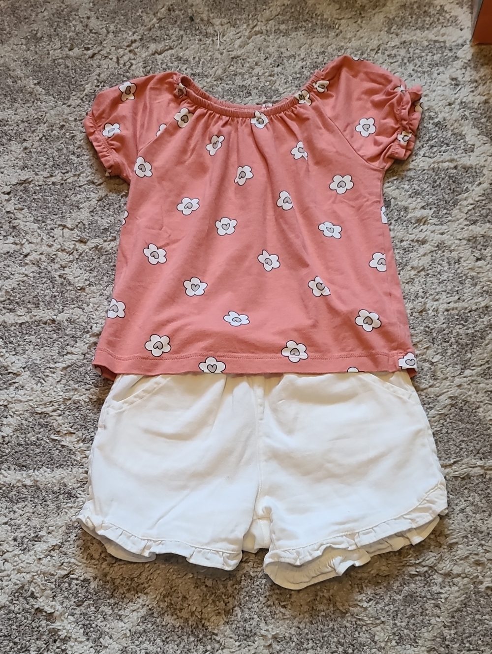 4 for $28 - Pekkle Girls 5 Pink Shirt & White Shorts Set